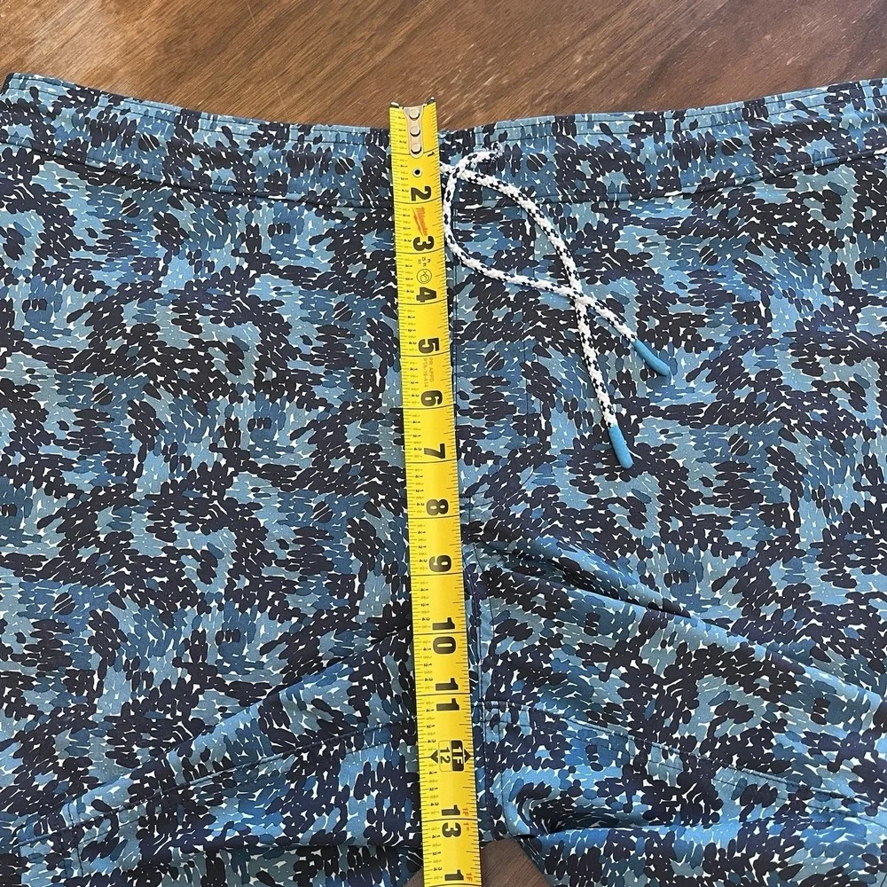 L.L. Bean Men's M Camouflage Black Blue Swim Trunks Board Shorts Lined
